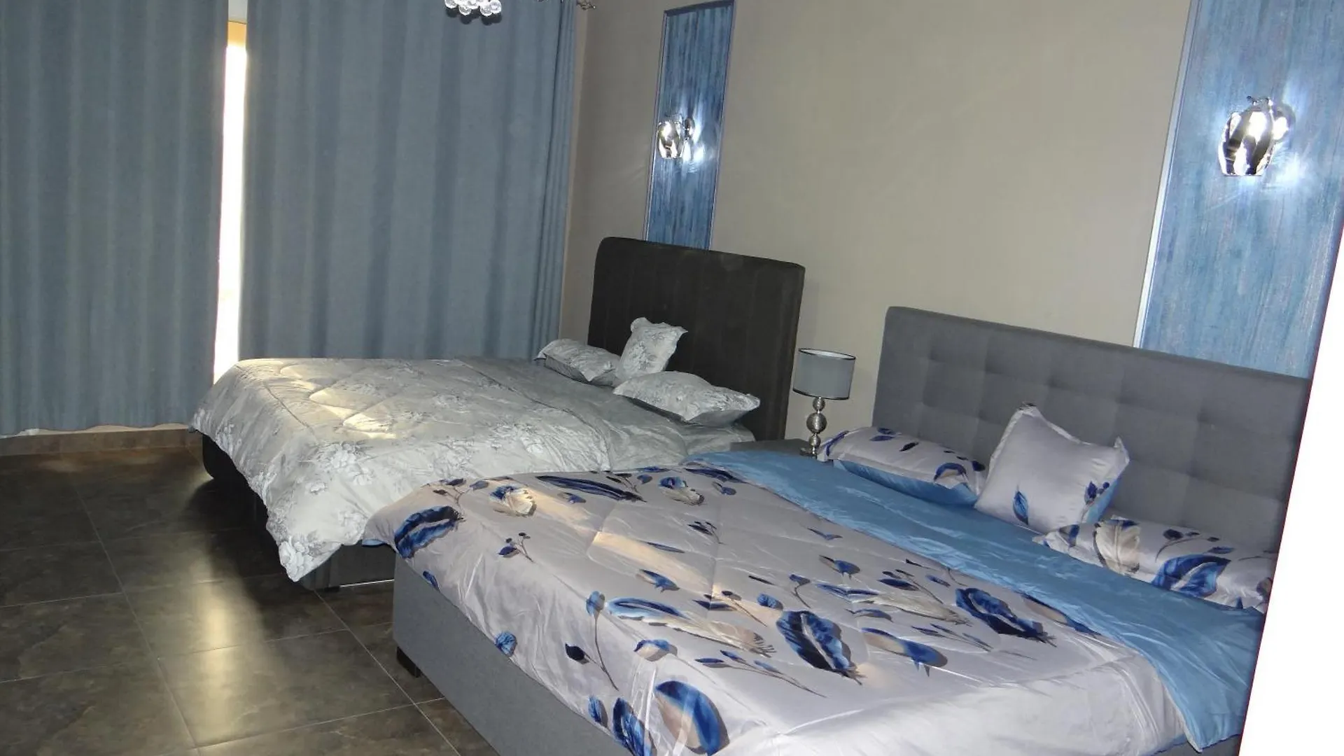 Huge Entire Apartment For With Free Pool, Steam & Sauna , Dubai